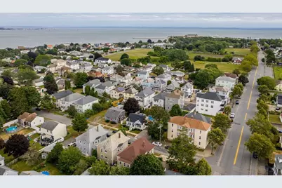 166 Charles St, New Bedford, MA 02744 - Photo 7