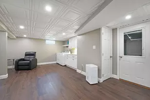 166 Charles St, New Bedford, MA 02744 - Photo 25