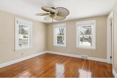 32 Glenview Dr, West Springfield, MA 01089 - Photo 17