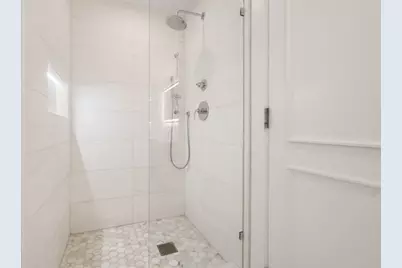 500 Atlantic Ave #18C, Boston, MA 02210 - Photo 11