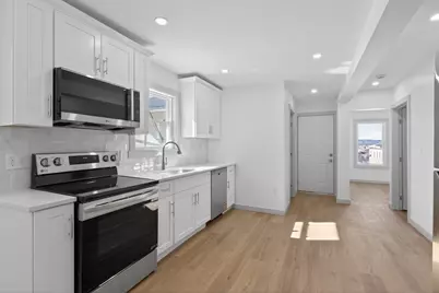 79 Fox St, Worcester, MA 01604 - Photo 11