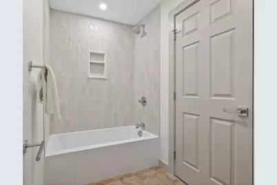 79 Fox St, Worcester, MA 01604 - Photo 7