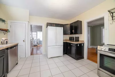 110 Beverly Road, Worcester, MA 01605 - Photo 7