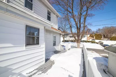 110 Beverly Road, Worcester, MA 01605 - Photo 25