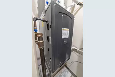 24-34 Pleasant St #4, Northampton, MA 01060 - Photo 25