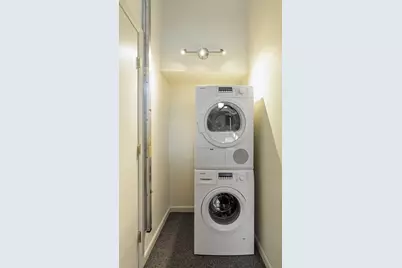 24-34 Pleasant St #4, Northampton, MA 01060 - Photo 27