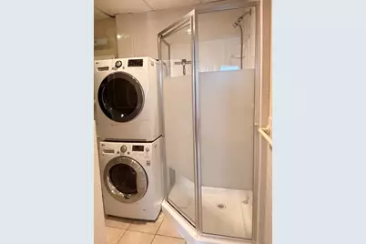 220-224 Washington #7A, Brookline, MA 02445 - Photo 9