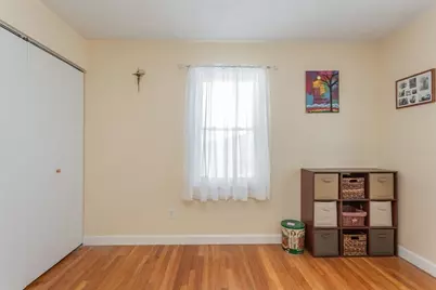 78 Greenbrier Dr, New Bedford, MA 02745 - Photo 11