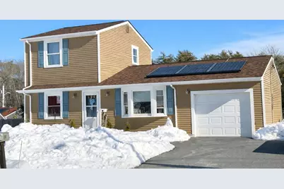 78 Greenbrier Dr, New Bedford, MA 02745 - Photo 1