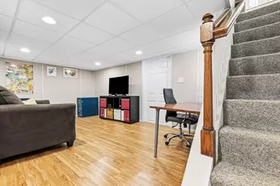 4 Garfield Ave, Stoneham, MA 02180 - Photo 17