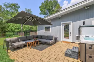 128 Clinton St, Hopkinton, MA 01748 - Photo 23