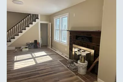 303 West Main Street, Millbury, MA 01527 - Photo 3