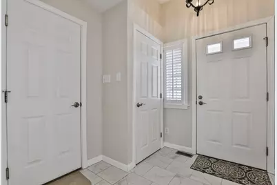 37 Coles Way #37, Atkinson, NH 03811 - Photo 3