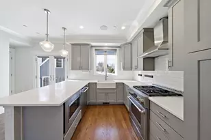 49-51D Coffey St, Boston, MA 02122 - Photo 5