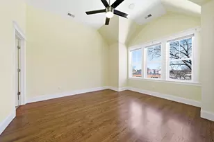 49-51D Coffey St, Boston, MA 02122 - Photo 19