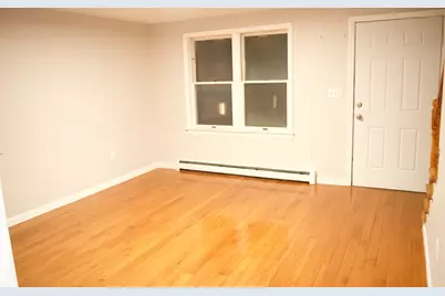 9 Wrentham St #n/a, Boston, MA 02124 - Photo 3