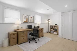 10-12 Clyde Rd, Watertown, MA 02472 - Photo 39