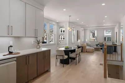 10-12 Clyde Rd #1, Watertown, MA 02472 - Photo 9