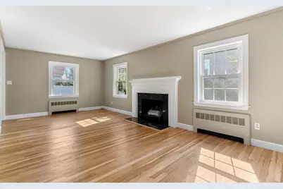 45 Commonwealth, Dedham, MA 02026 - Photo 9