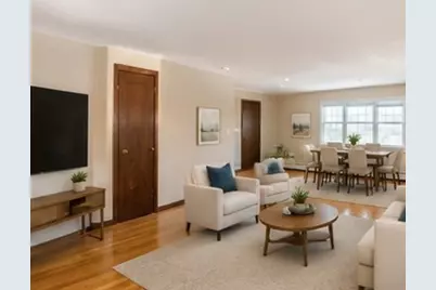 46 Marlboro #46, Belmont, MA 02478 - Photo 3