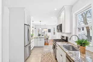 6 Brattle St, Arlington, MA 02476 - Photo 15