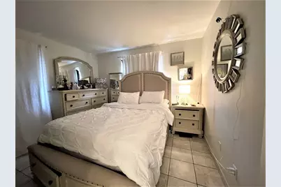 17 Carey Ave #G3, Watertown, MA 02472 - Photo 3