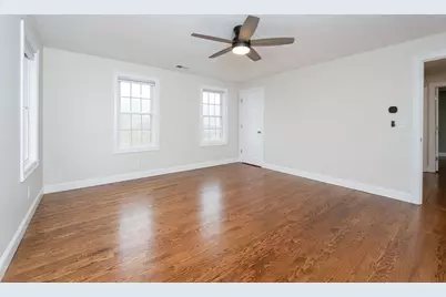 8 Vista Cir, Rutland, MA 01543 - Photo 9