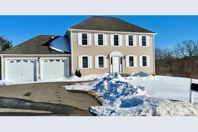 8 Vista Cir, Rutland, MA 01543 - Photo 1