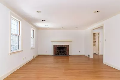 162 Hampshire Rd, Wellesley, MA 02481 - Photo 3