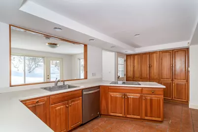 162 Hampshire Rd, Wellesley, MA 02481 - Photo 5