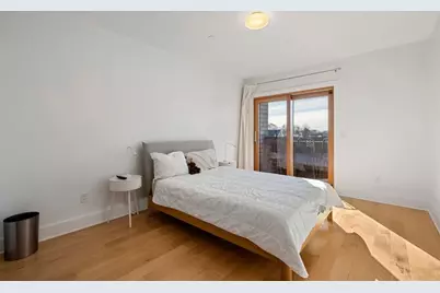 240 Salem St #3B, Medford, MA 02155 - Photo 17