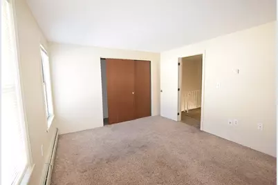 1245 Pawtucket Blvd #4, Lowell, MA 01854 - Photo 9