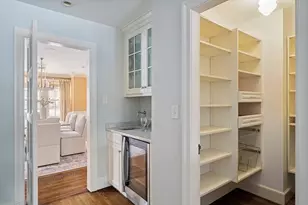 4 Dartmouth St, Winchester, MA 01890 - Photo 9