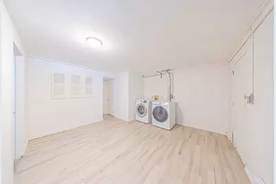 4 Rowe Ct #4, Boston, MA 02131 - Photo 19