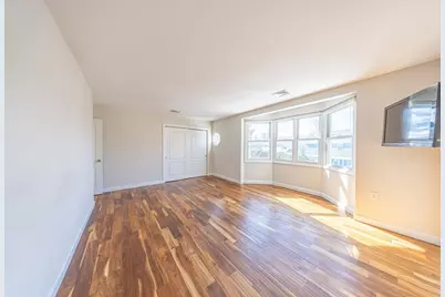 4 Rowe Ct #4, Boston, MA 02131 - Photo 11