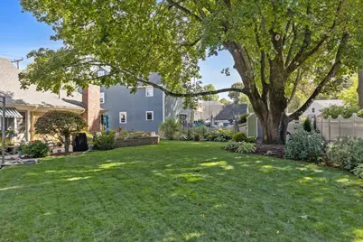 57 Wave Ave, Wakefield, MA 01880 - Photo 3