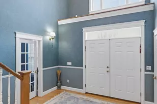 27 Summerfield Rd, Amherst, MA 01002 - Photo 3