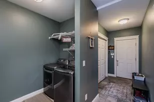 27 Summerfield Rd, Amherst, MA 01002 - Photo 19