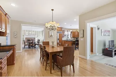 27 Summerfield Rd, Amherst, MA 01002 - Photo 11