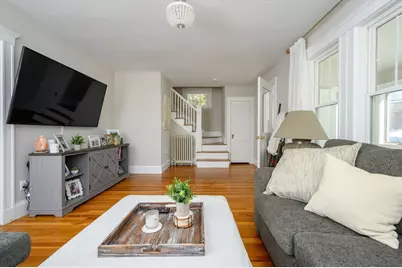 47 Academy Ave, Weymouth, MA 02189 - Photo 9