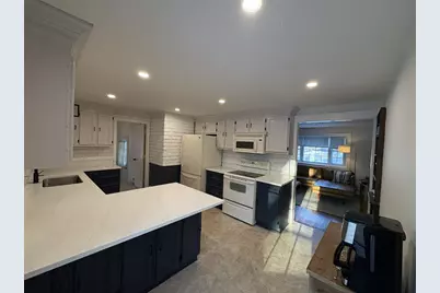 4 Linda Ln, Franklin, MA 02038 - Photo 3