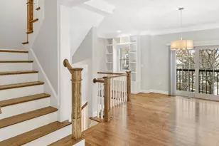 35 Lambert St, Boston, MA 02119 - Photo 7