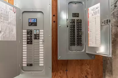 803 Tarkiln Hill Rd, New Bedford, MA 02745 - Photo 23