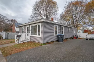 7 Field Ave, Methuen, MA 01844 - Photo 3