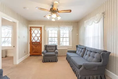 67 Bridge St, Fairhaven, MA 02719 - Photo 13