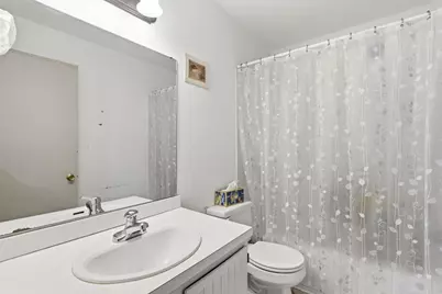 95 Greenbrook Dr #95, Stoughton, MA 02072 - Photo 19