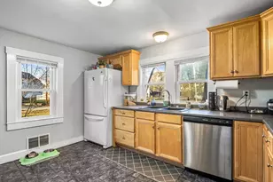 20 Byrne Ave, Westford, MA 01886 - Photo 3