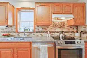 8 Wallis St, Douglas, MA 01516 - Photo 13