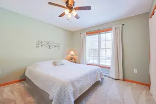 8 Wallis St, Douglas, MA 01516 - Photo 23