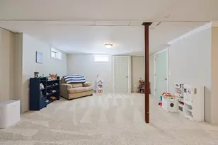 8 Wallis St, Douglas, MA 01516 - Photo 29